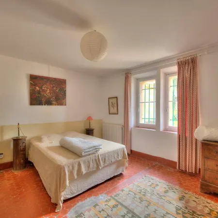 Val D'or * Сен-Рафаэль